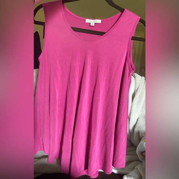 Green Envelope Los Angeles Size small Maternity super cute flowy top. New - Picture 11 of 11